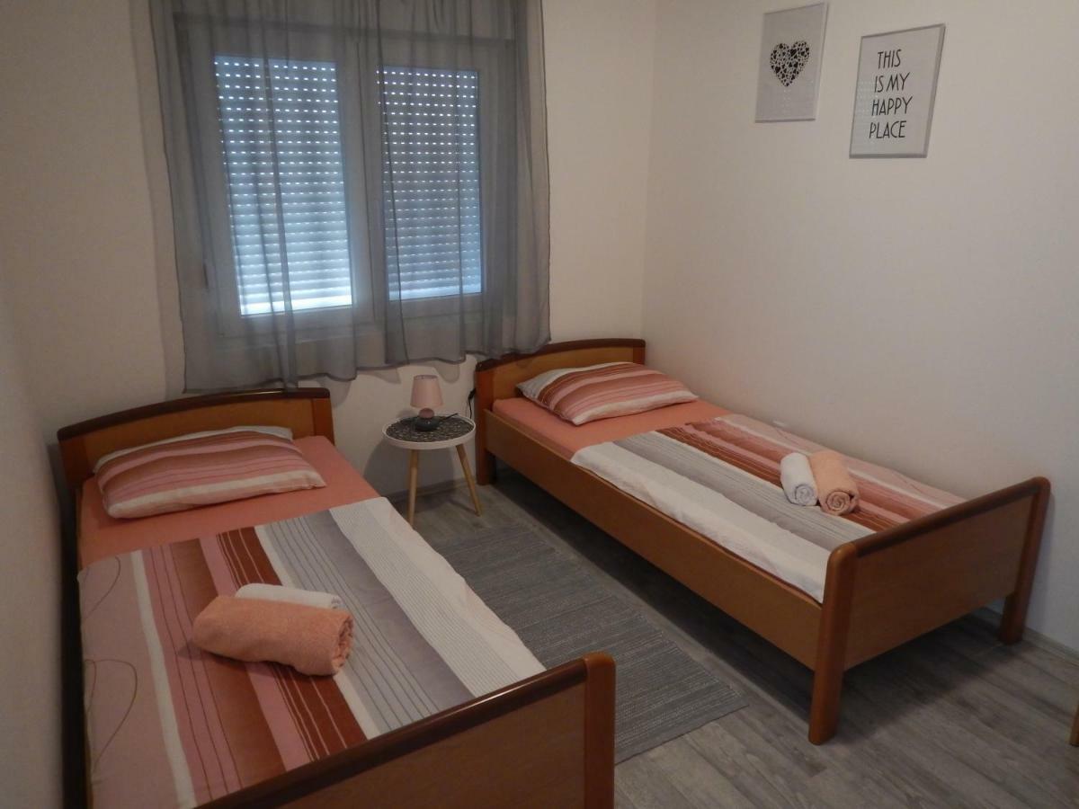 Apartman Ivankovic*** Pula Ngoại thất bức ảnh